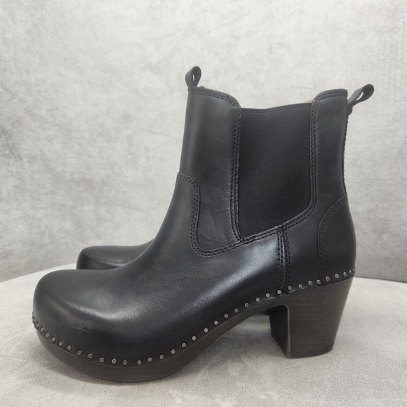 Dansko ankle boots women's 8.5 black leather Shayna clogs scandinavian new $190 - Picture 9 of 16